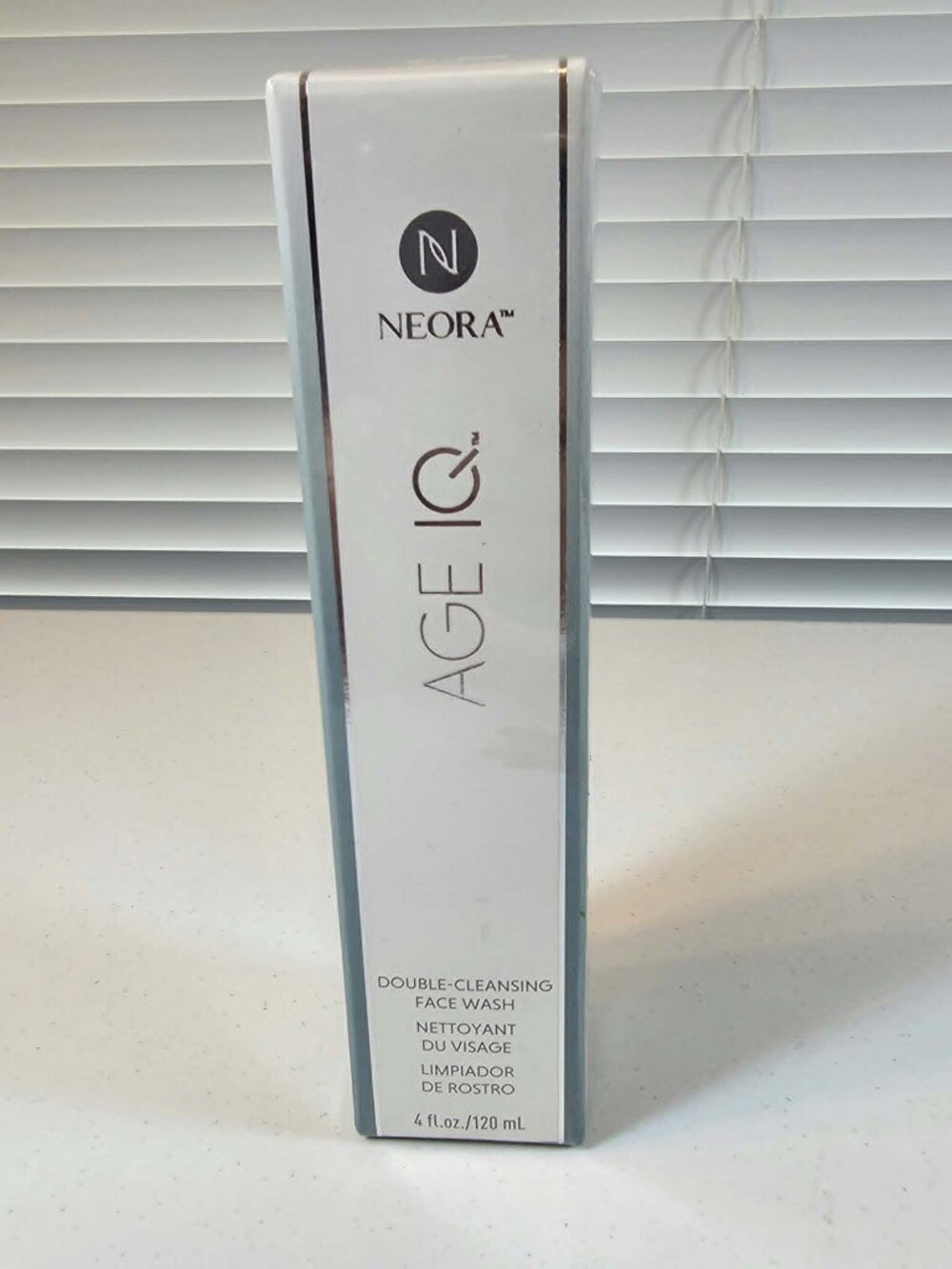 NEORA AGE IQ DOUBLE CLEANSING FACE WASH EXP 04/2028 SEALED NEW 4 OZ.